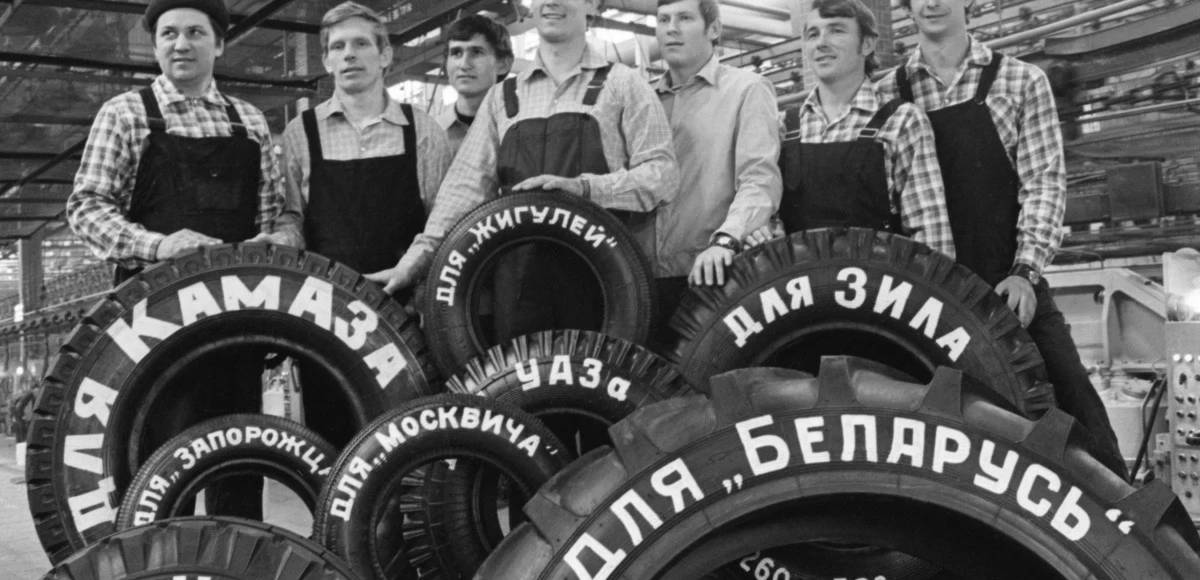 Почему производители автомобильных шин отказались от камер и можно ли вставлять их в бескамерные шины?
