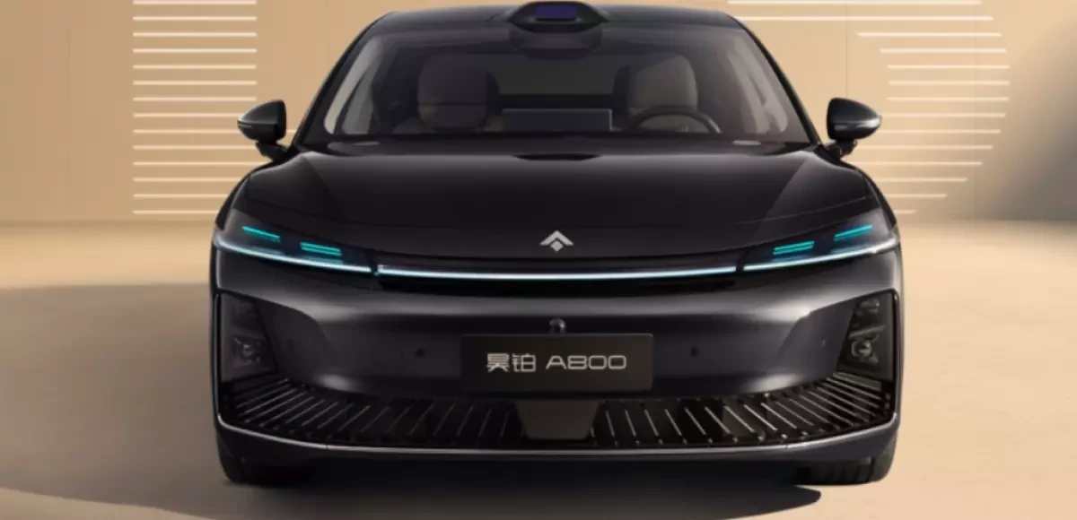 Премьера седана GAC Hyptec A800:   гибрид сделан совместно с Huawei