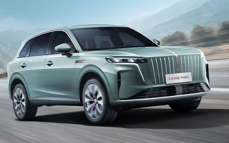 Hongqi HS6 PHEV стал самым дальнобойным гибридом
