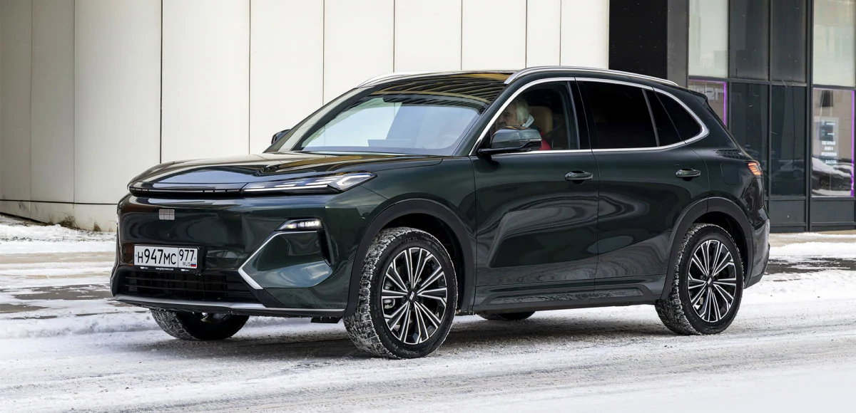По заветам Фердинанда Порше:   тест гибридного Geely EX5 EM-i